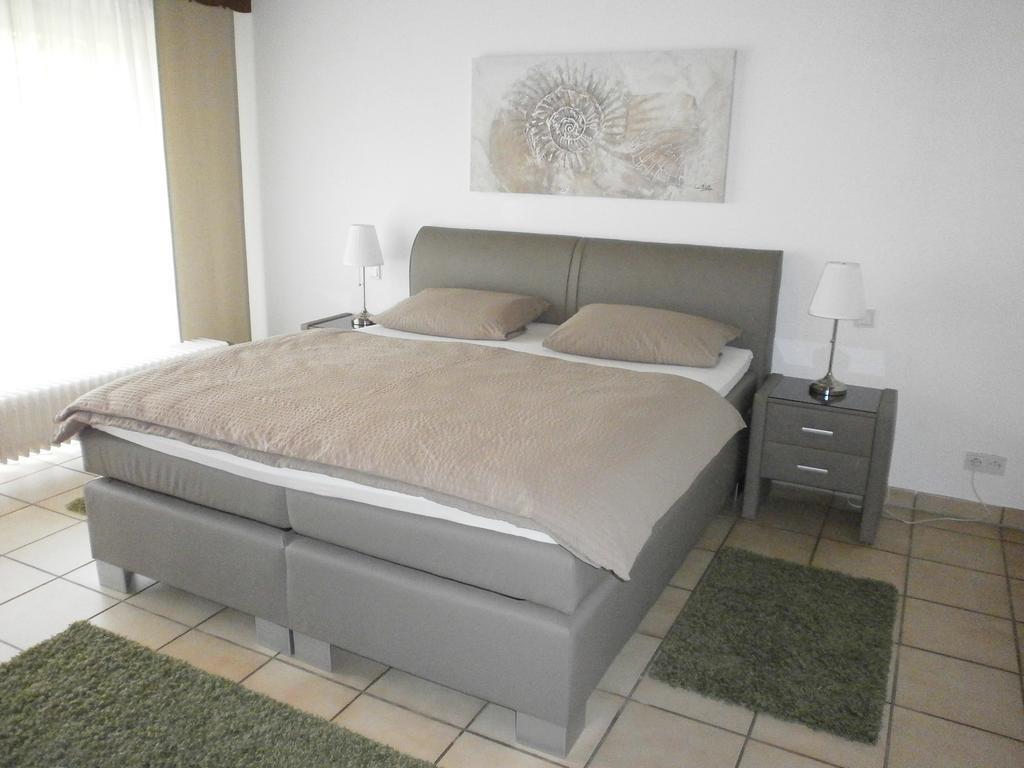 Gaestehaus Lohmann Hotel Bullay Szoba fotó