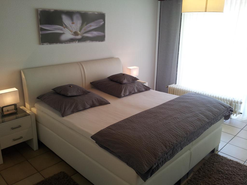 Gaestehaus Lohmann Hotel Bullay Kültér fotó
